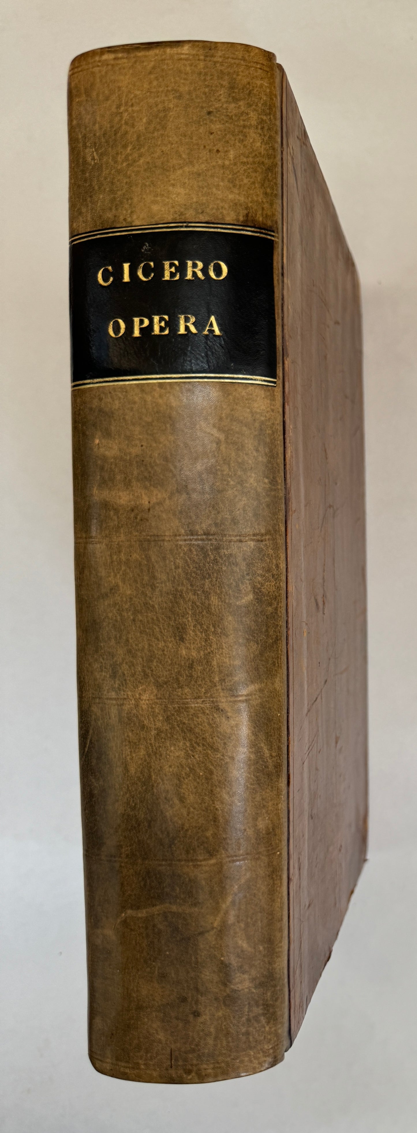 Marci Tullii Ciceronis Opera: Uno Volumine Comprehensa