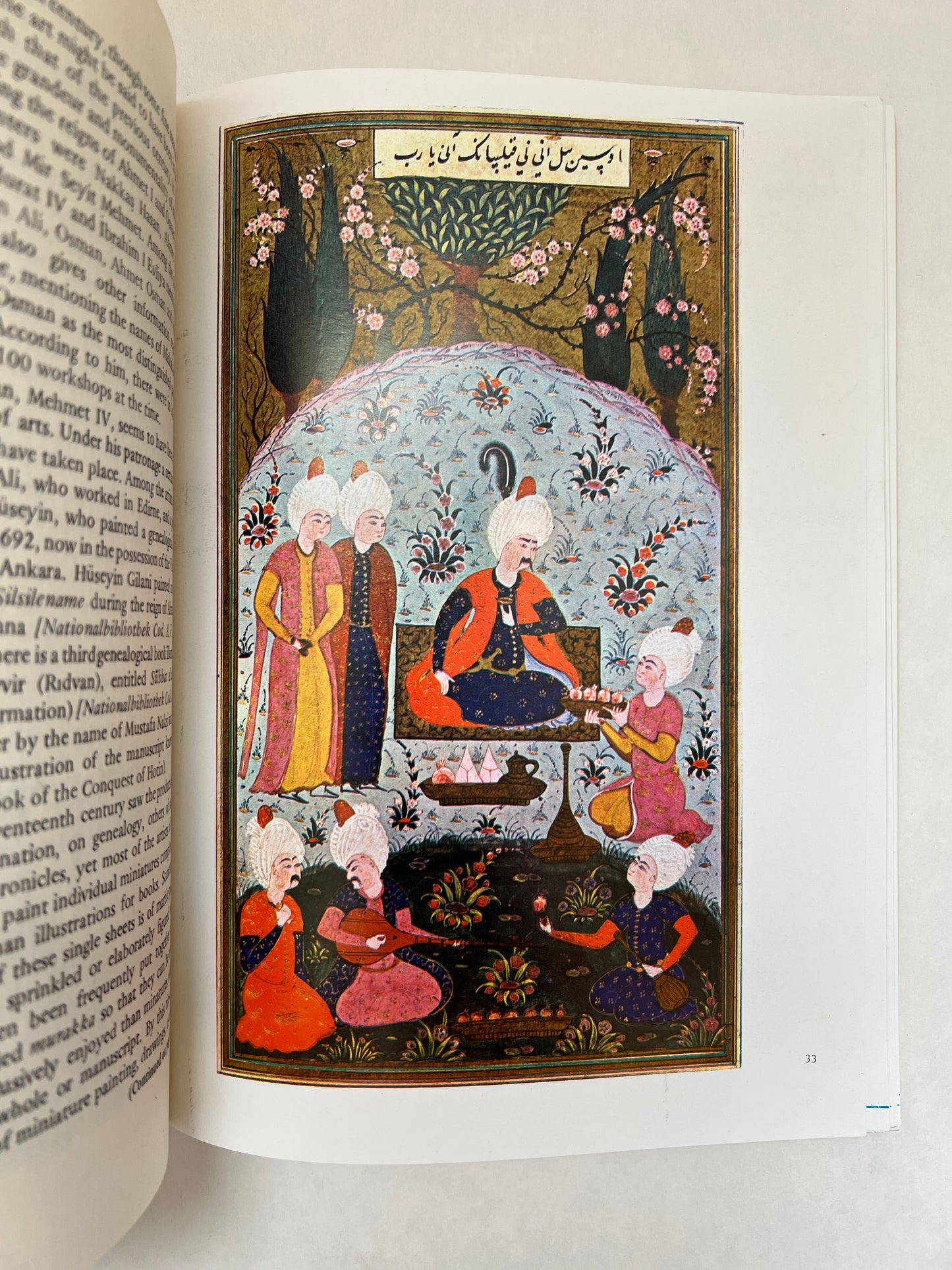 Turkish Miniature Painting: Sixty-Eight Miniatures in Full Colour and One Hundred and Seven Black and White Illustrations