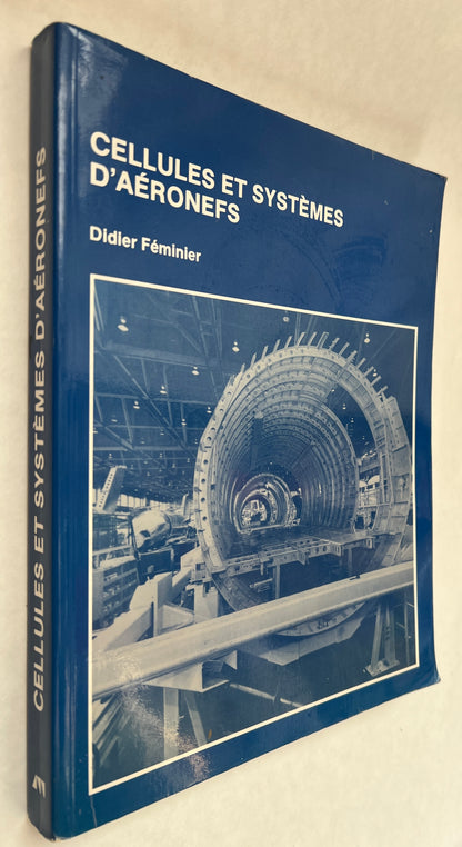 Cellules et Systemes d'Aeronefs