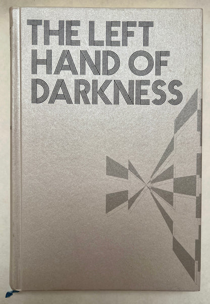 어둠 의 왼손 = Ŏdum Ŭi Oensun = The Left Hand of Darkenss