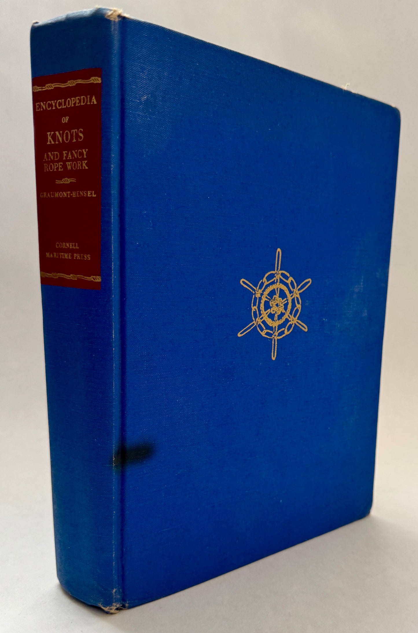 Encyclopedia of Knots and Fancy Rope Work