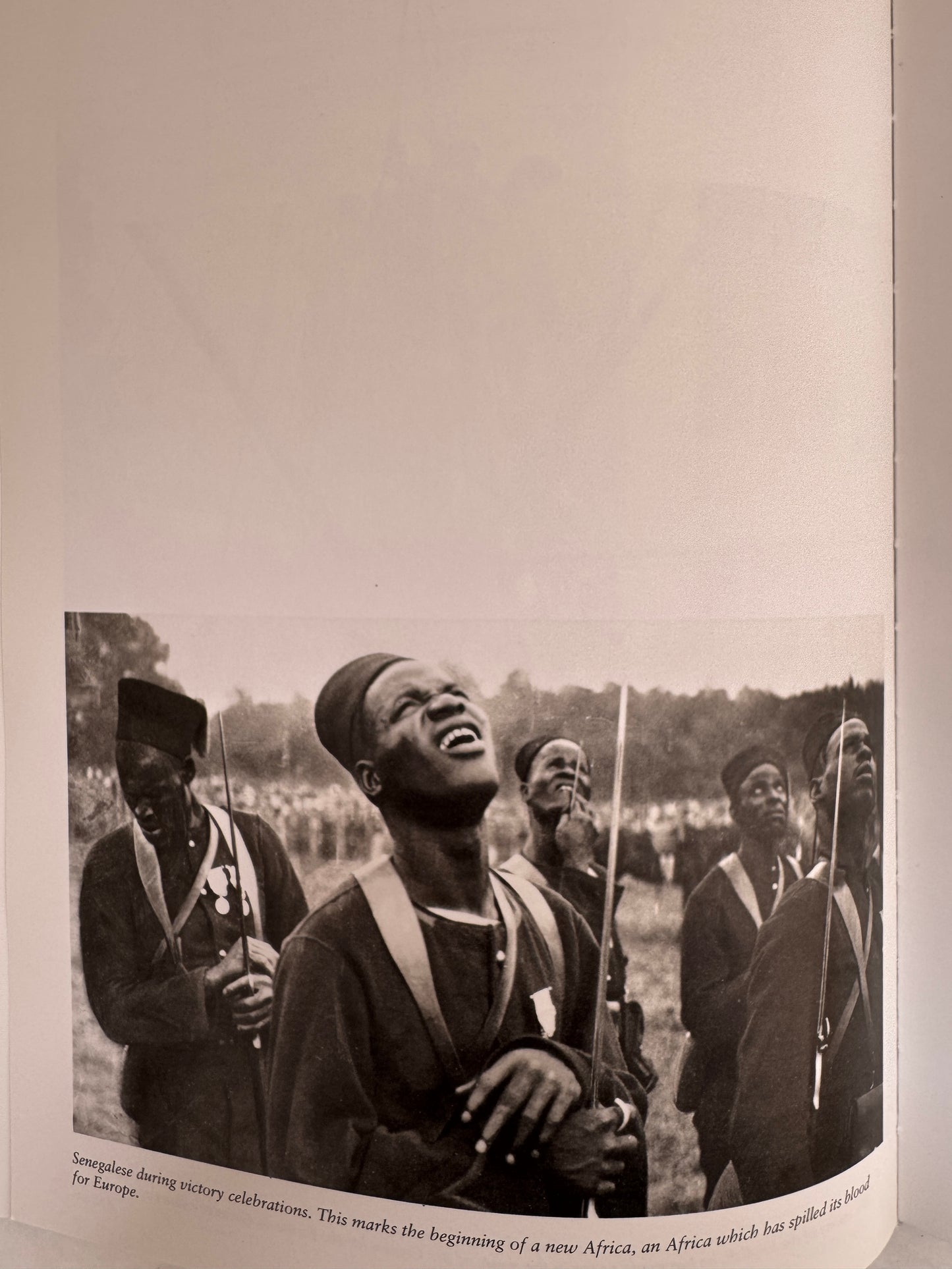 Africa 1900: A Continent Emerges; A History in Documentary Photographs