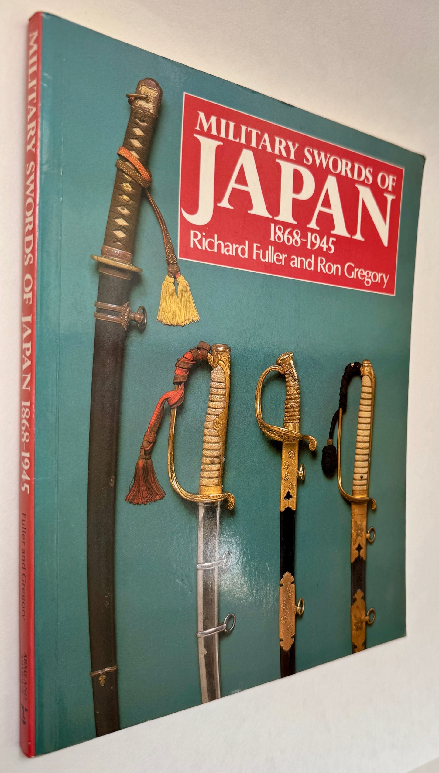 Military Swords of Japan 1868-1945