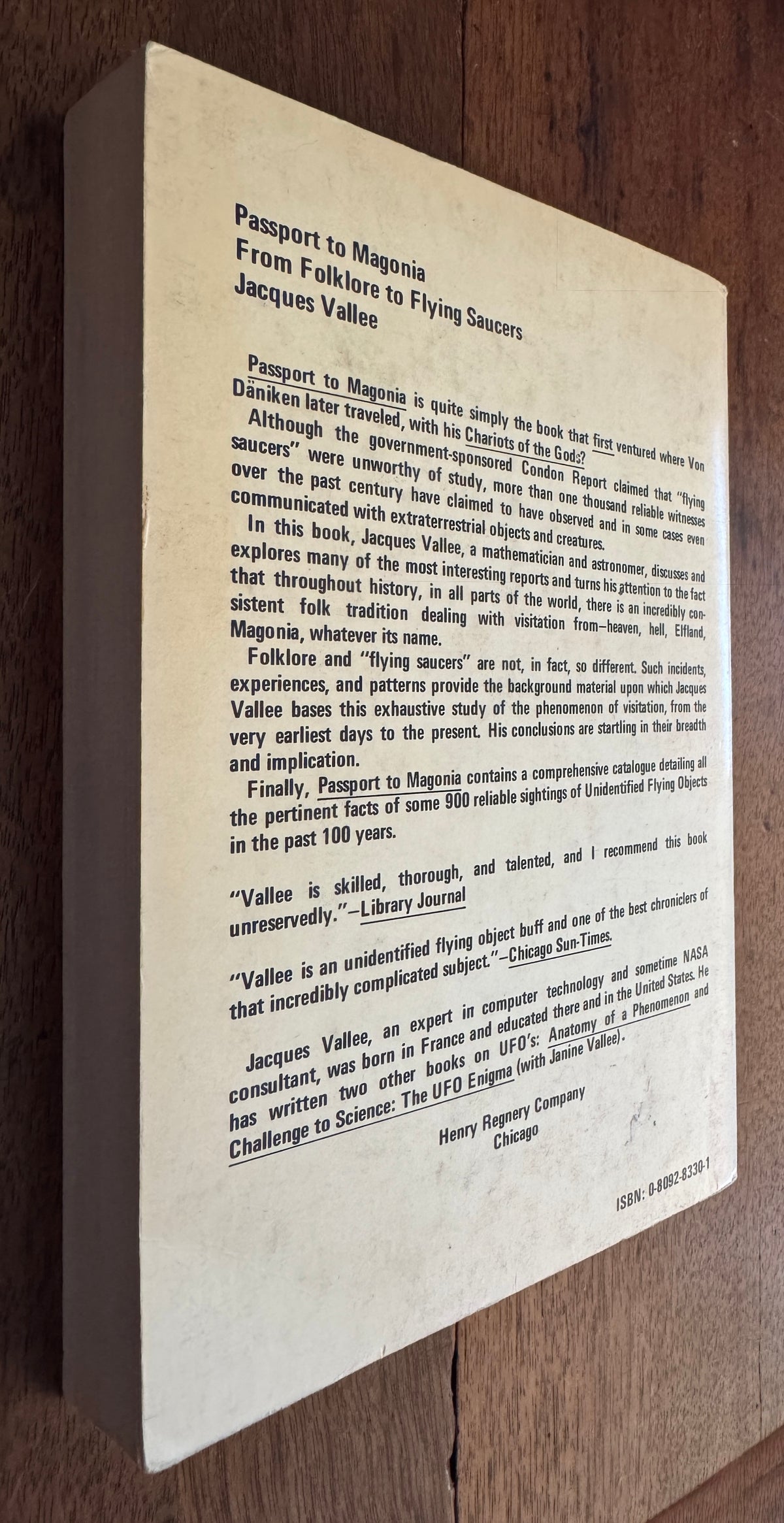 Passport to Magonia: From Folklore to Flying Saucers