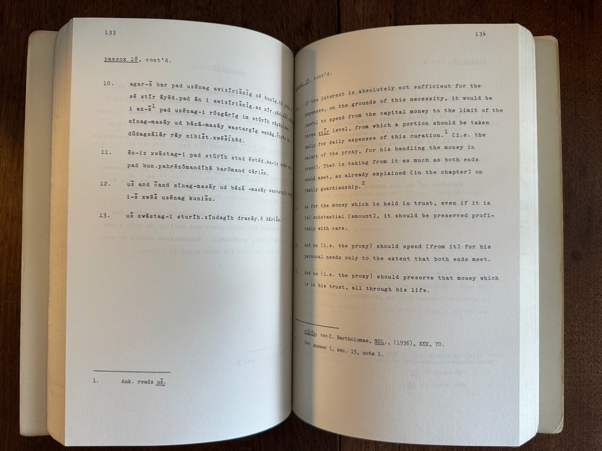 Rivāyat-I Hēmīt-I Ašawahistān: A Study in Zoroastrian Law: Edition, Transcription, and Translation