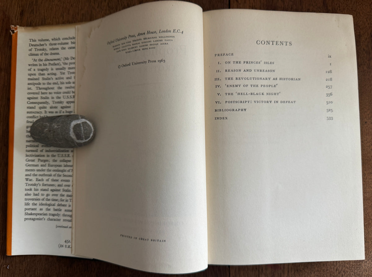The Prophet Outcast: Trotsky, 1924-1940