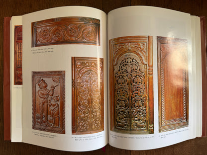 Bangladesher Darushilpo = Woodwork of Bangladesh