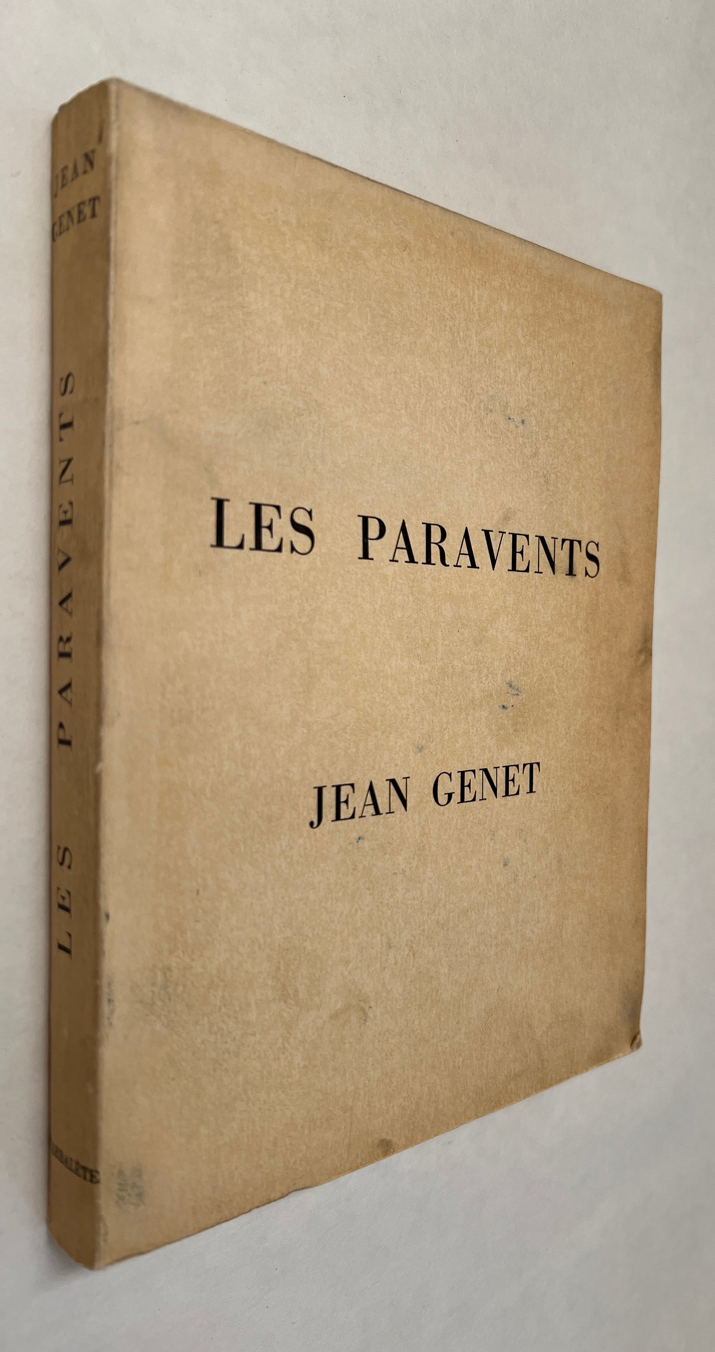 Les Paravents