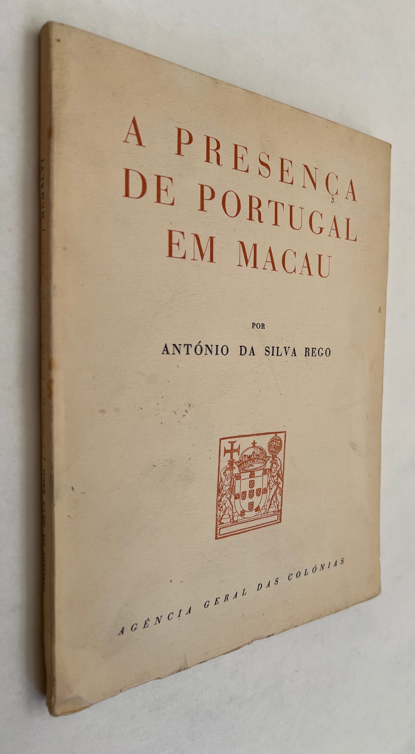 A Presenca De Portugal Em Macau